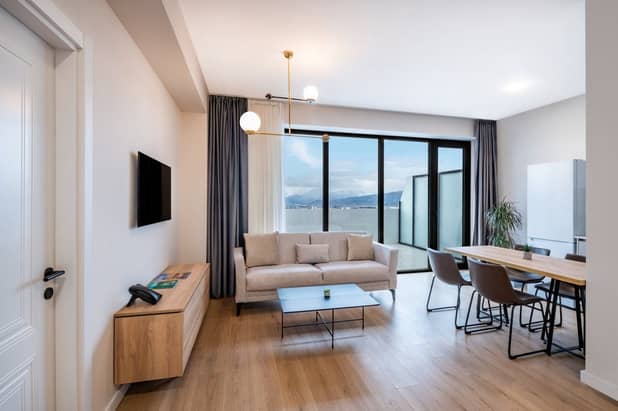 STEPS Batumi Hotel &amp; Suites Galeri